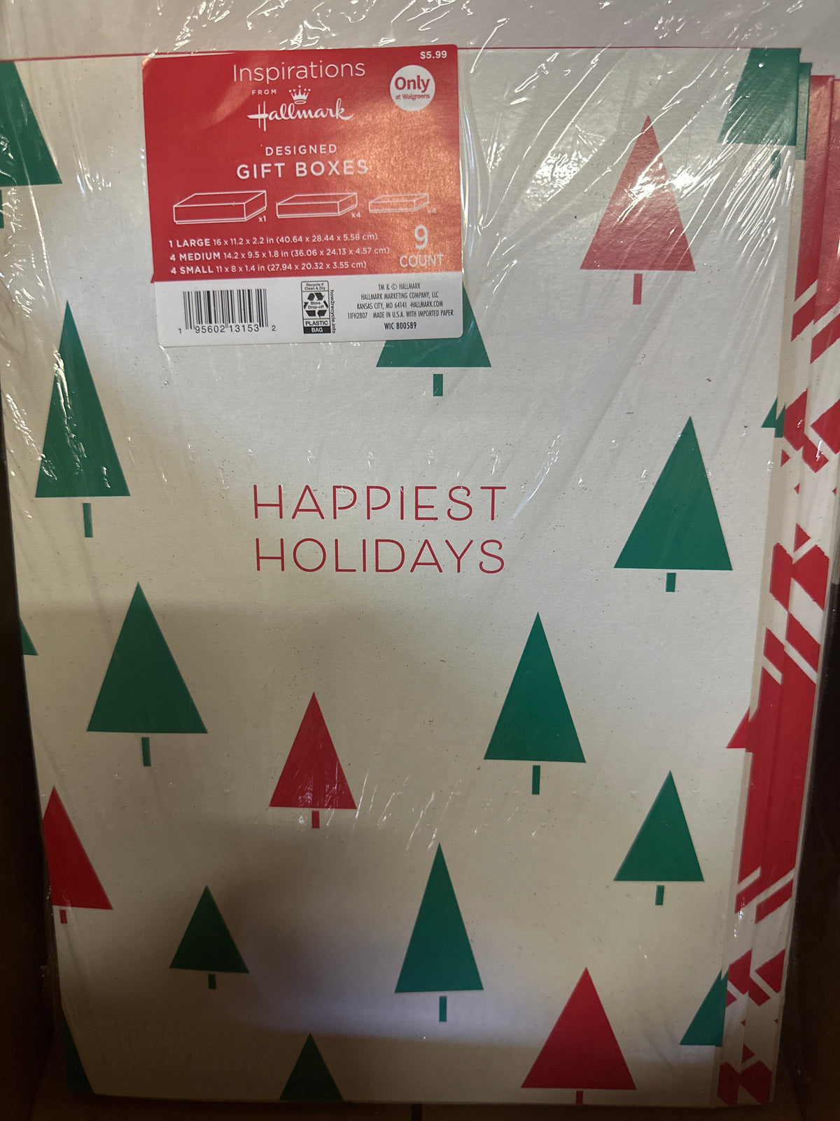 Happiest Holidays gift boxes 9 count, 1-L 4-M 4-S