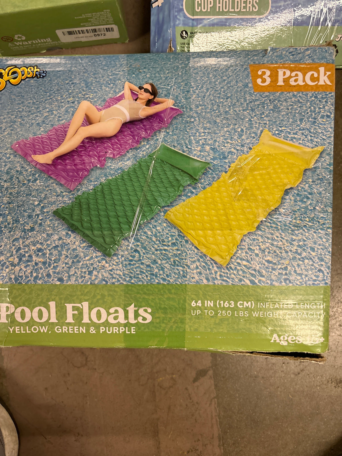 Pool lounge float - 64”