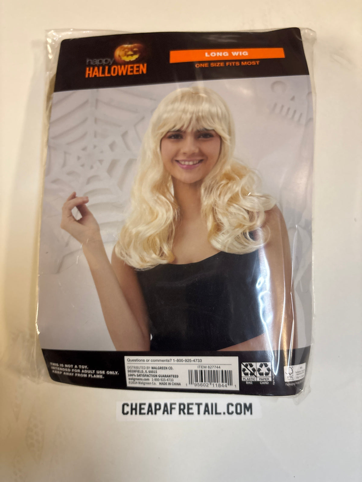 Women’s blonde wig with bangs – dress up, cosplay