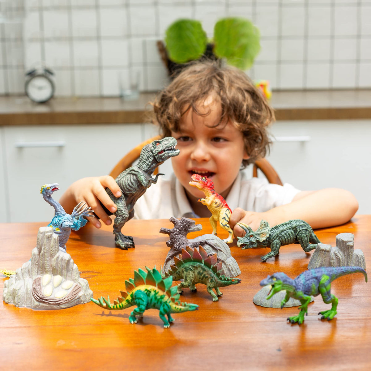18 Pcs Dinosaur Figures 6" to 9"