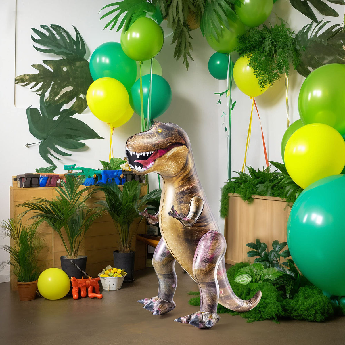 Dinosaur Inflatable, Tyrannosaurus Rex / Triceratops / Braciosoris