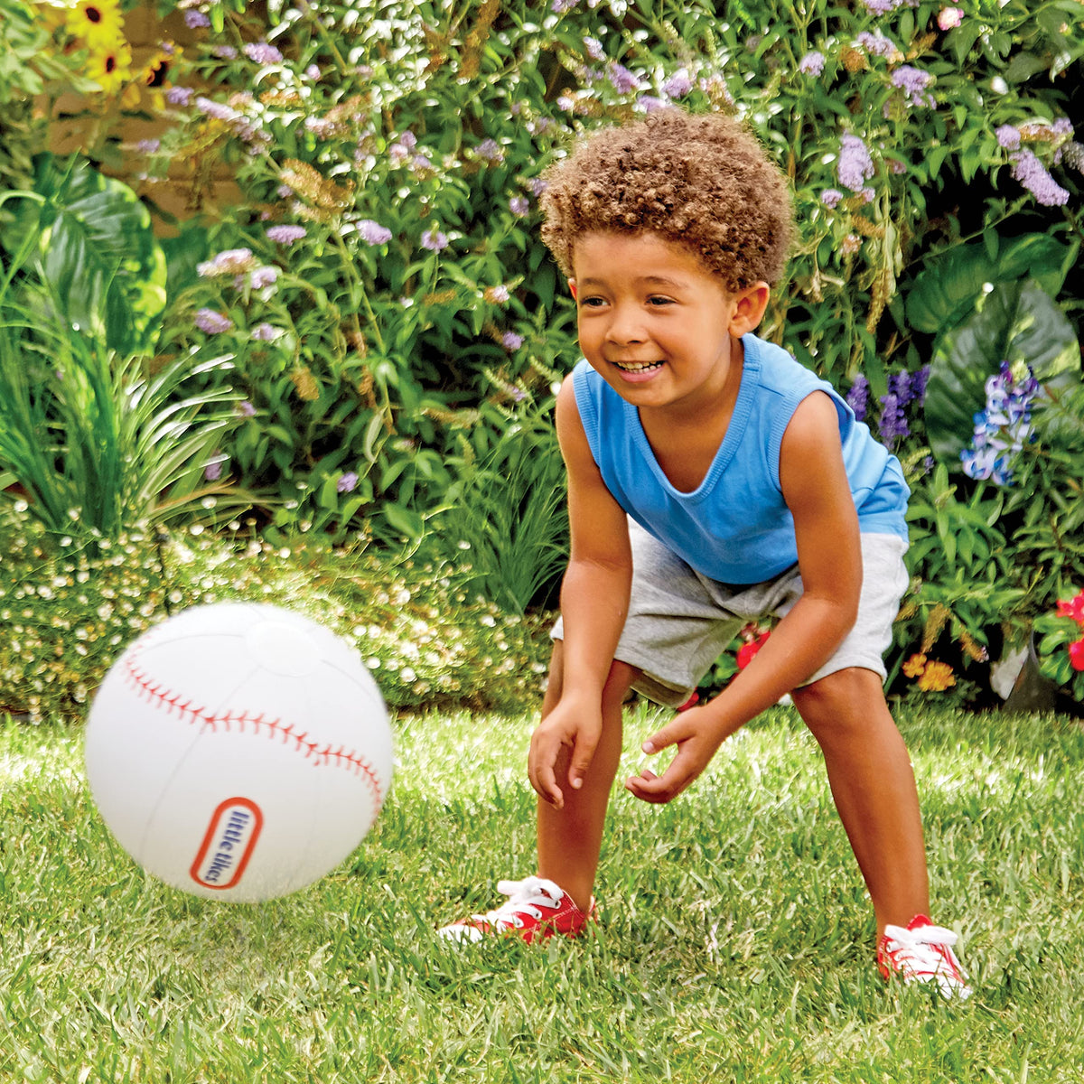 Little Tikes Totally Huge SportsTM T-Ball Set